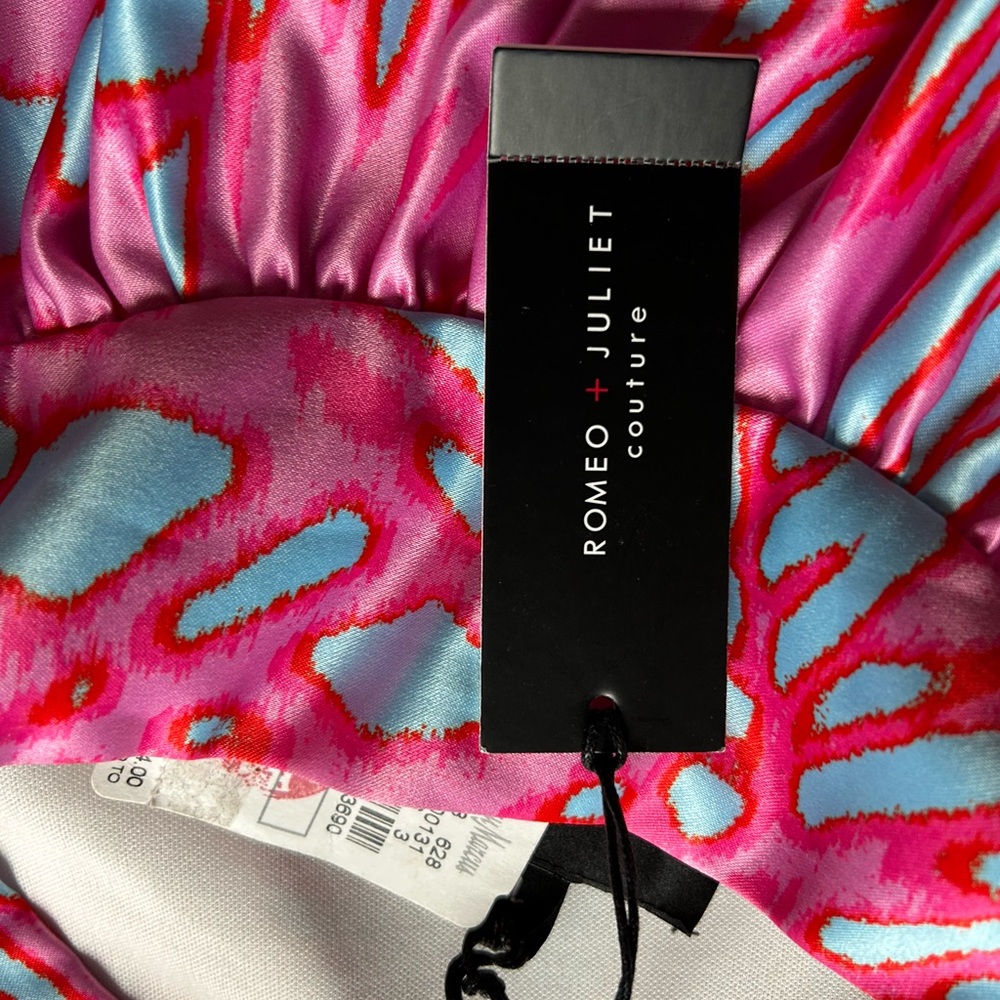 Romeo & Juliet Couture Chic Tropical Print Dress - Picture 5 of 5